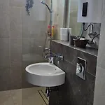 Cozy Sea View Апартамент *