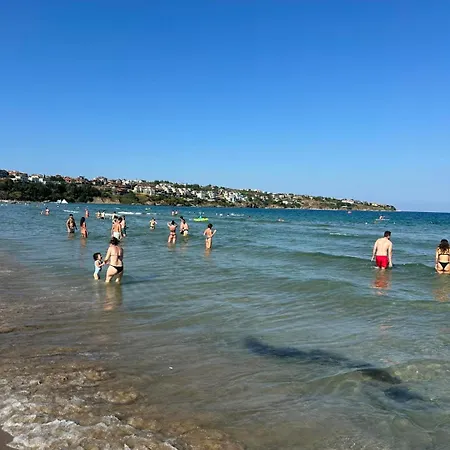 Cozy Sea View Apartman