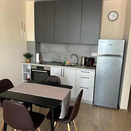 Cozy Sea View Szozopol